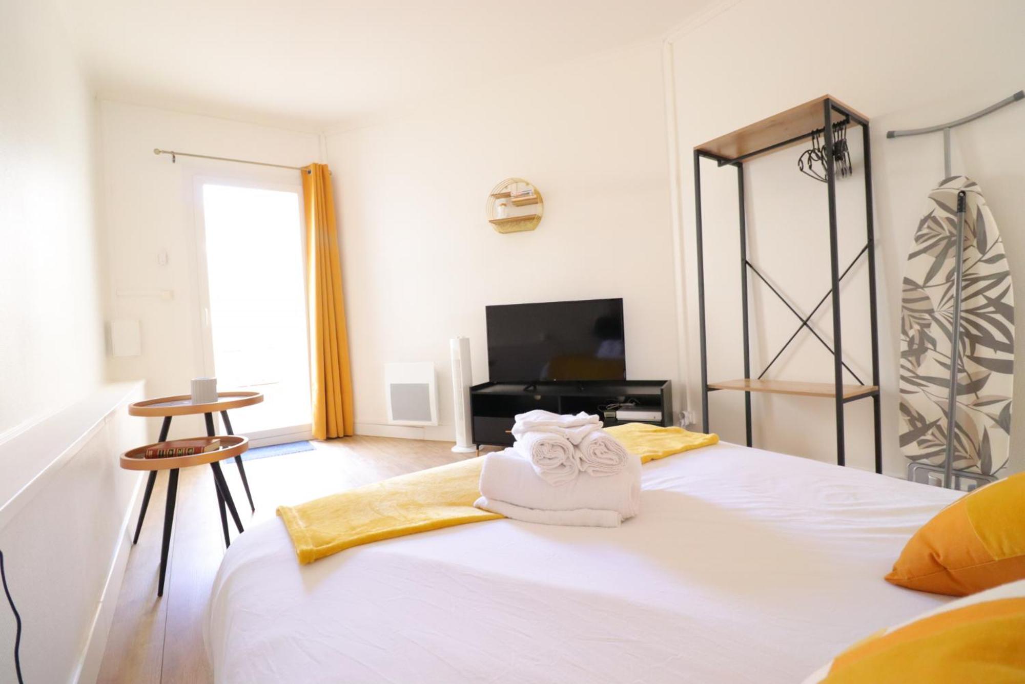 Le Neo - Studio Chic Avec Sa Cour Privative Et Fibre Bergerac Phòng bức ảnh