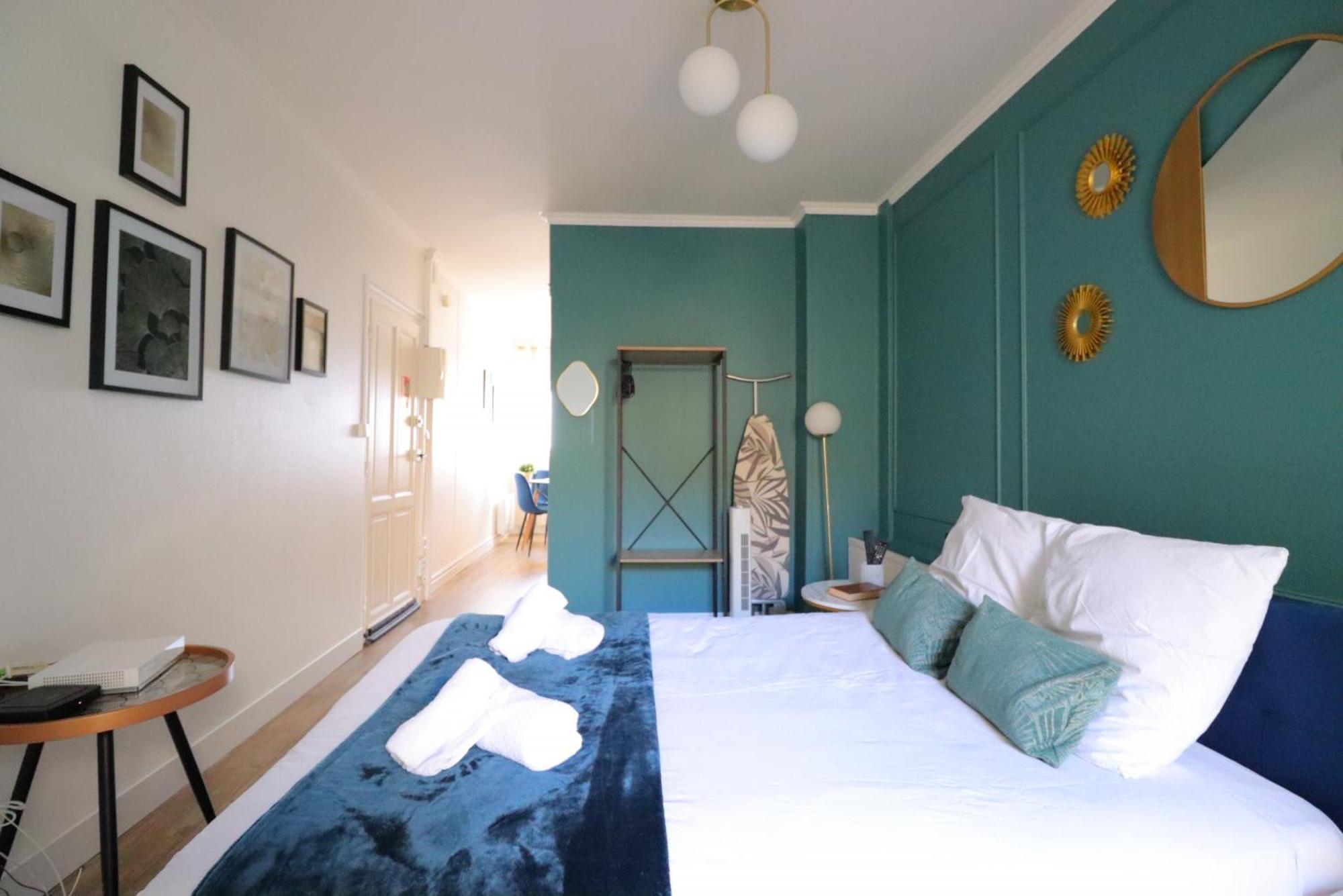 Le Neo - Studio Chic Avec Sa Cour Privative Et Fibre Bergerac Ngoại thất bức ảnh