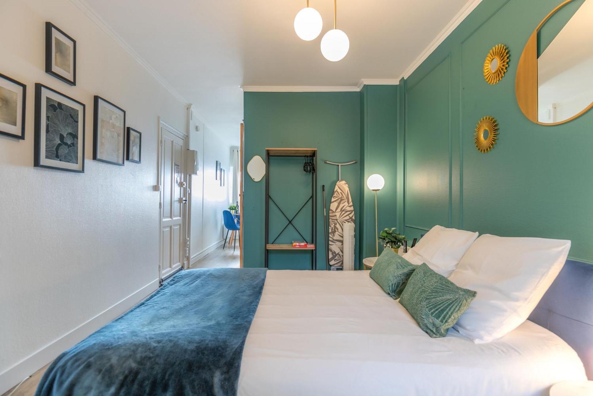 Le Neo - Studio Chic Avec Sa Cour Privative Et Fibre Bergerac Ngoại thất bức ảnh
