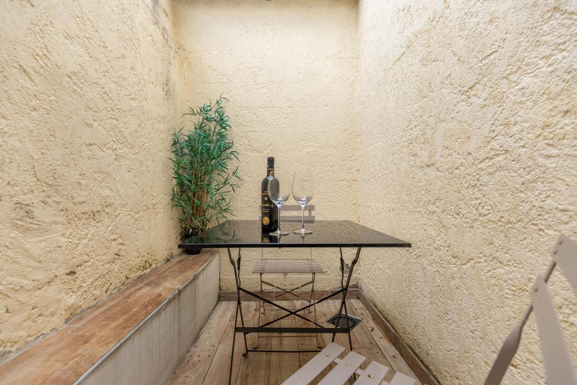 Le Neo - Studio Chic Avec Sa Cour Privative Et Fibre Bergerac Ngoại thất bức ảnh